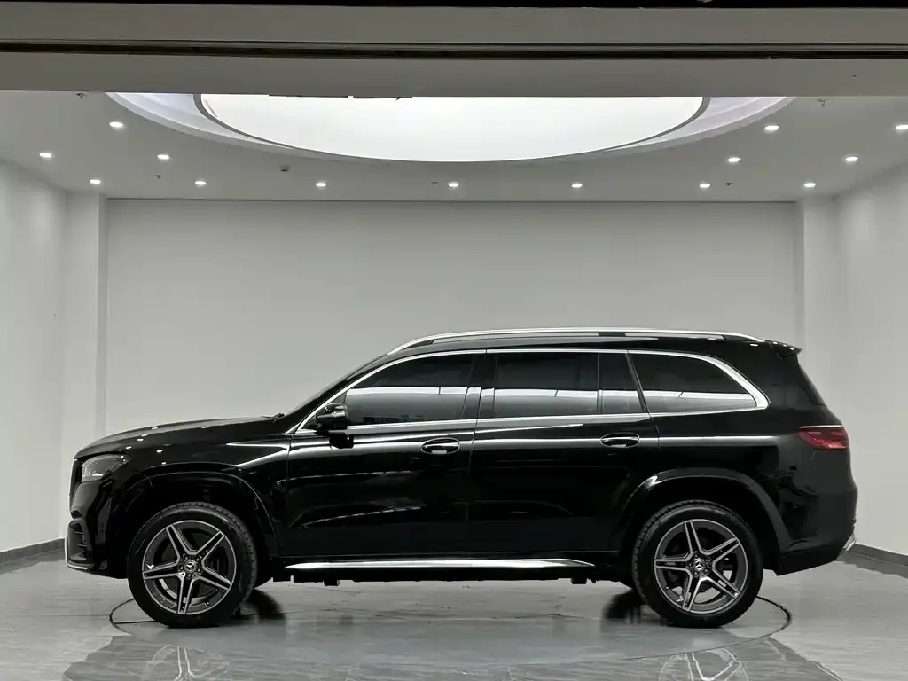 Mercedes-Benz GLS — фото 5