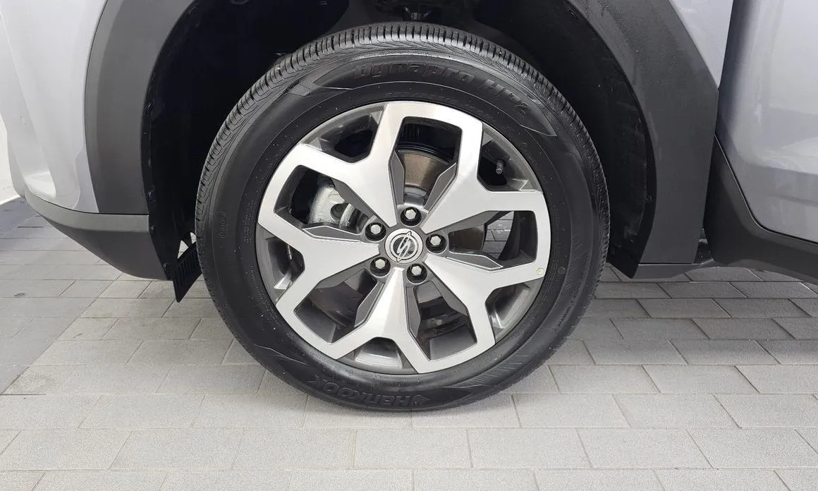 KG Mobility (Ssangyong) Torres — фото 10