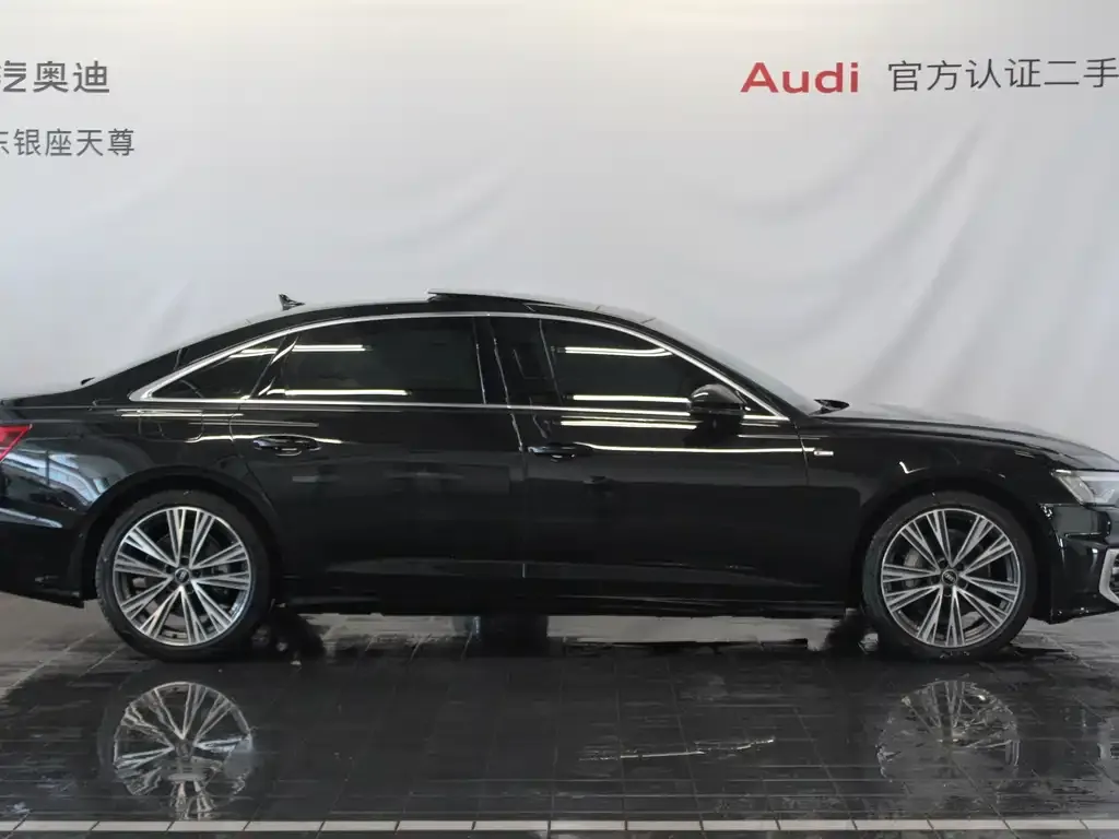 Audi A6L — фото 5