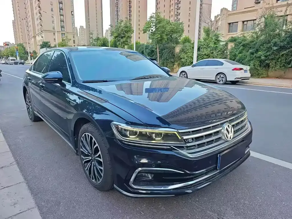 Volkswagen Phideon — фото 6