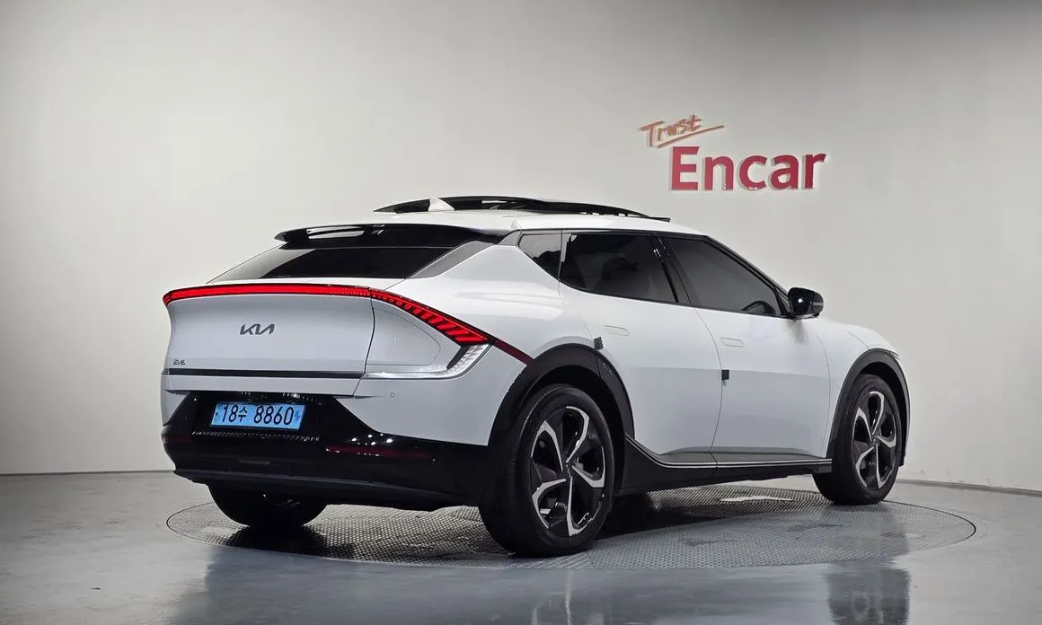 Kia EV6 — фото 4
