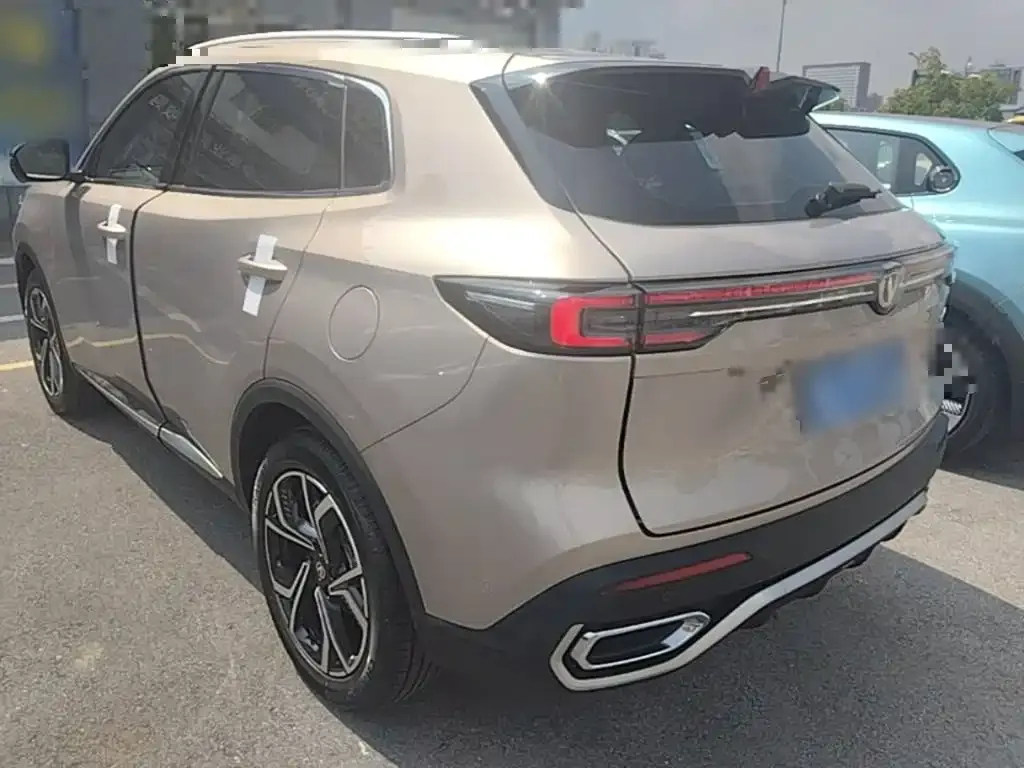 Changan CS55PLUS — фото 6