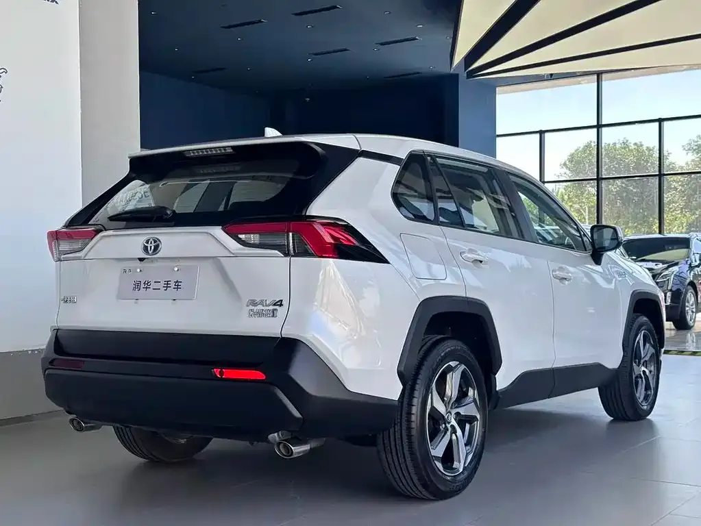 Toyota RAV4 Prime — фото 3