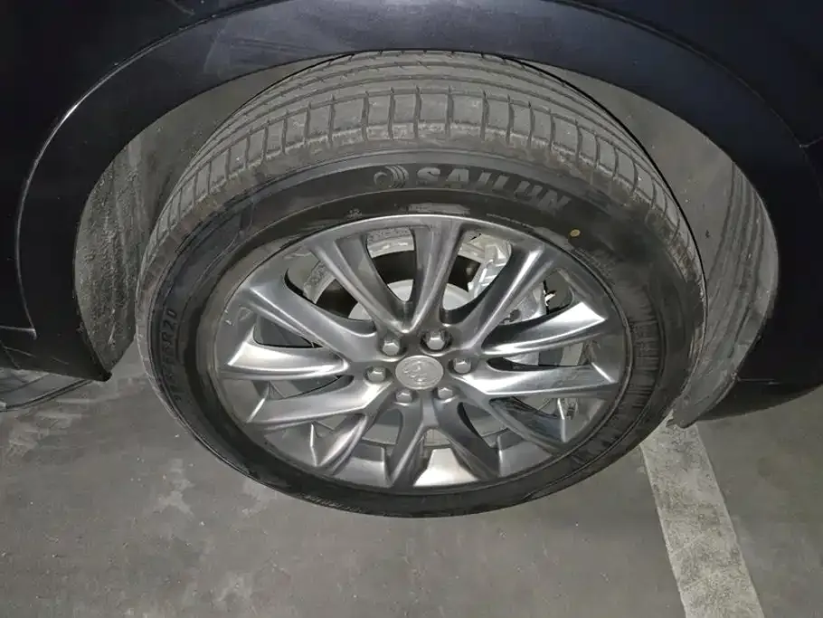 Buick Enclave — фото 10