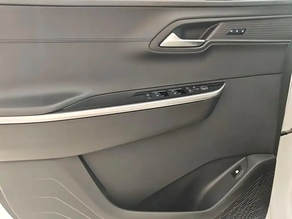 Hyundai Custo — фото 2