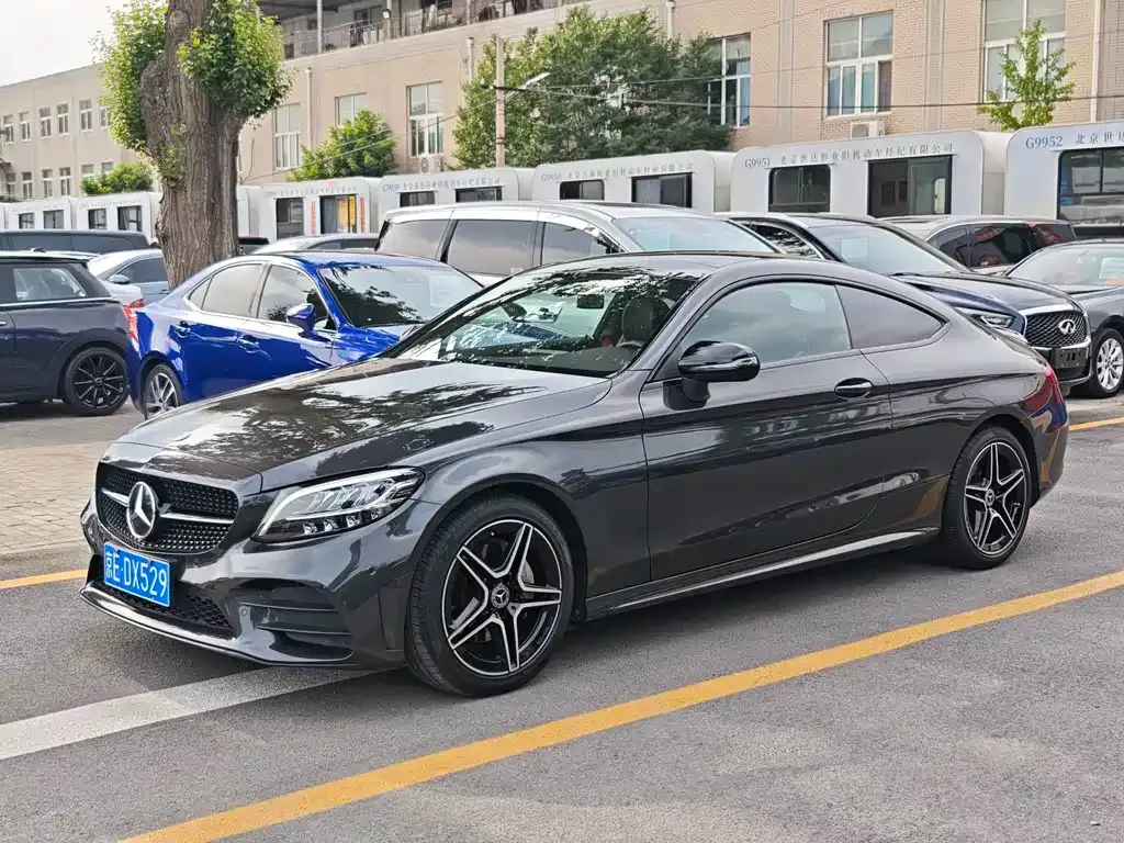 Mercedes-Benz C-Class (Import) — фото 1