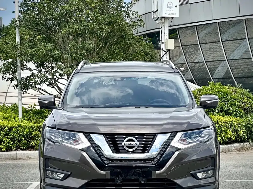 Nissan X-Trail — фото 5
