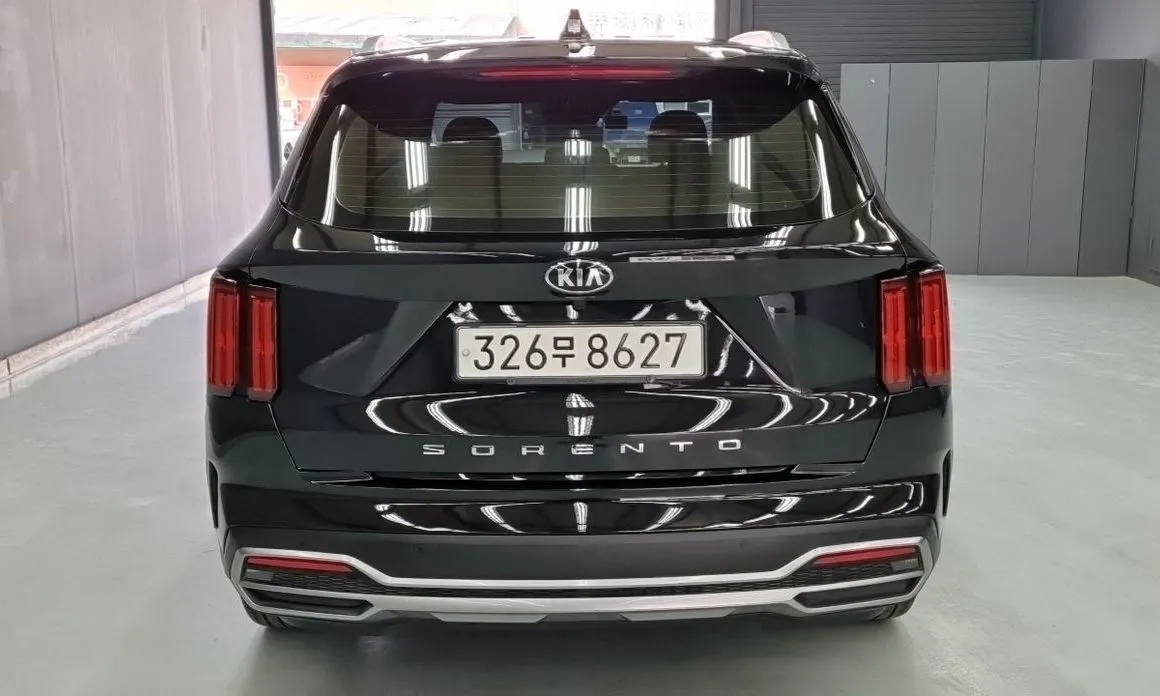 Kia Sorento — фото 4