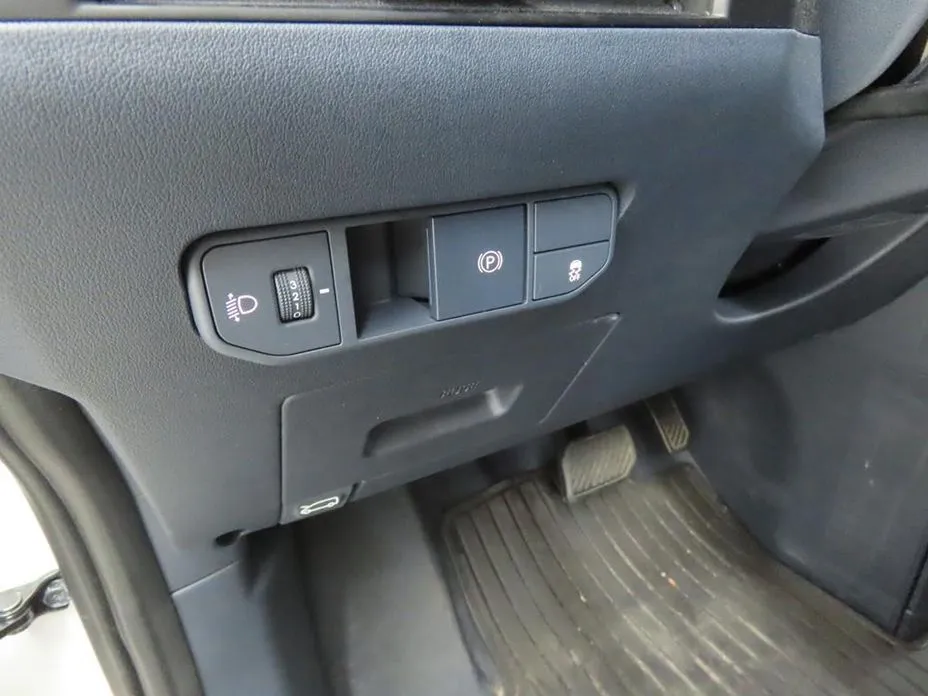 Kia PV5 — фото 8