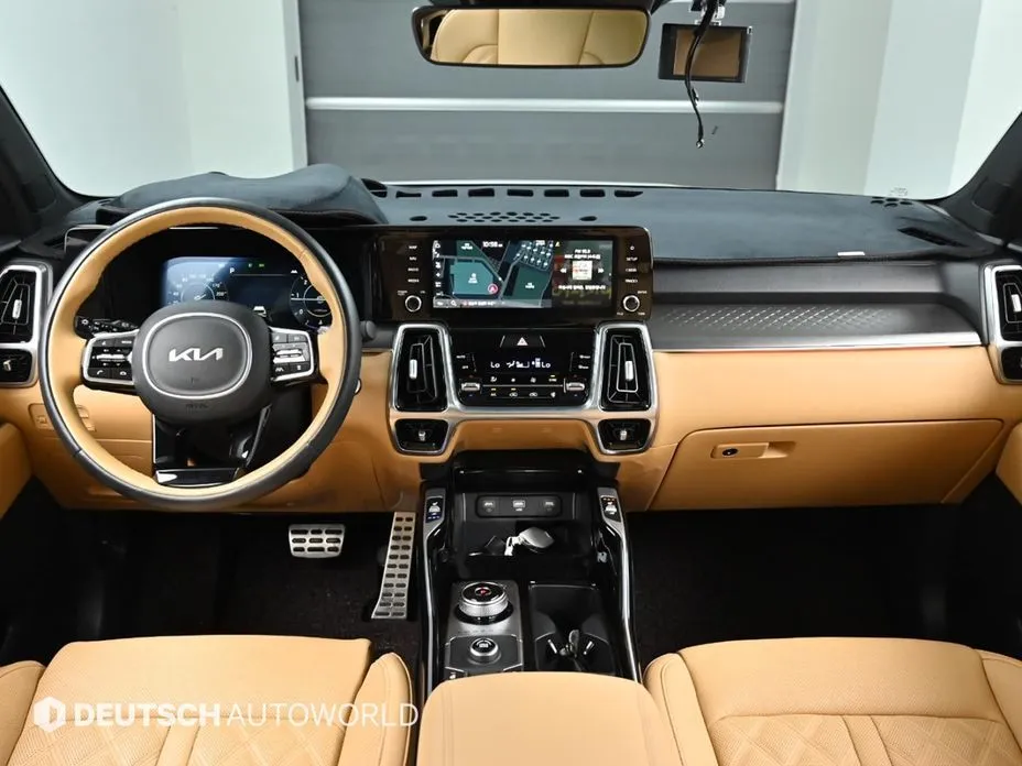 Kia Sorento — фото 6
