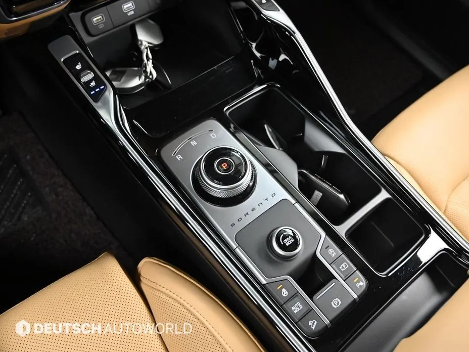 Kia Sorento — фото 7