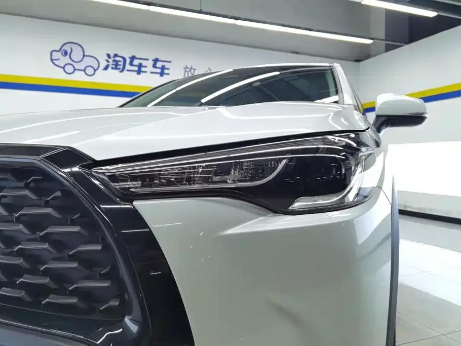 Toyota Corolla Cross — фото 4