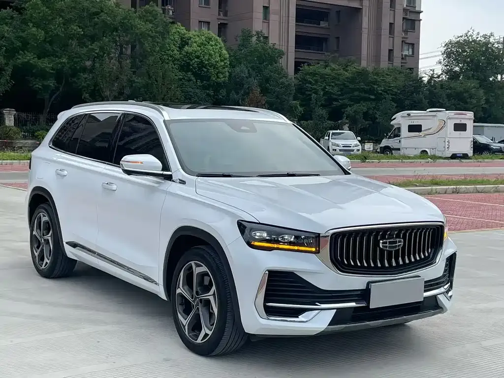 Geely Xingyue L — фото 6