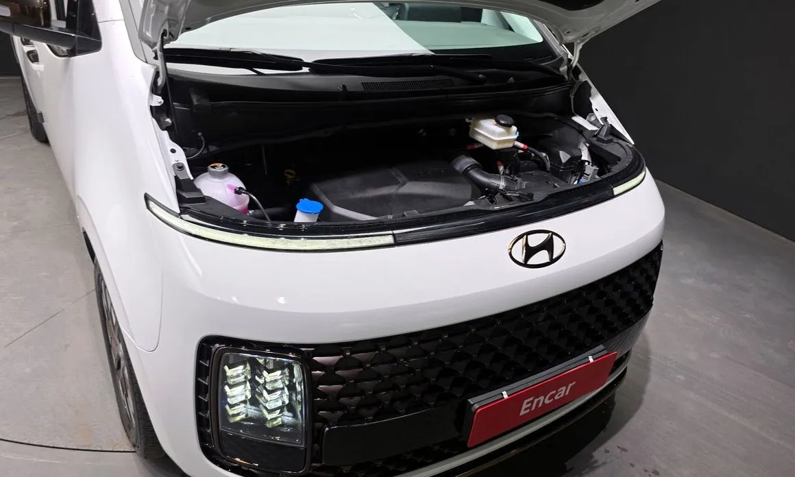 Hyundai Staria — фото 3