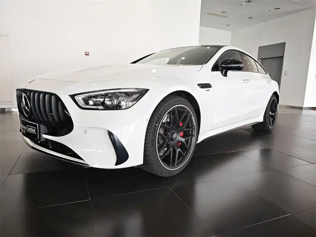 Mercedes-Benz AMG GT — фото 1