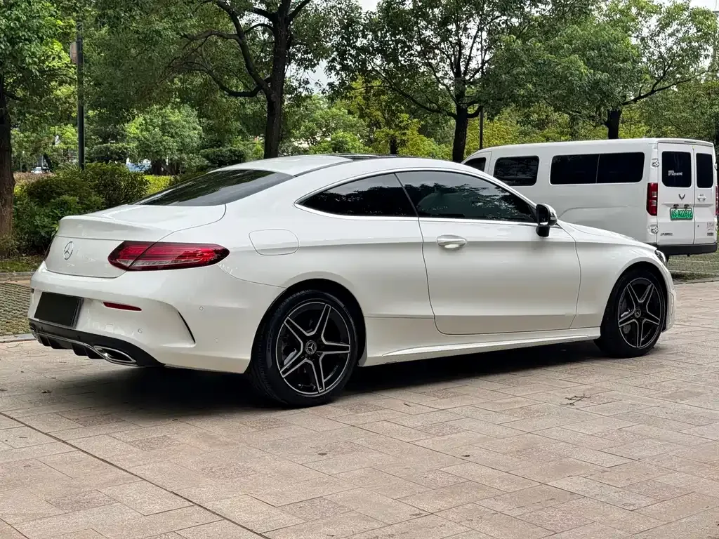 Mercedes-Benz C-Class (Import) — фото 3
