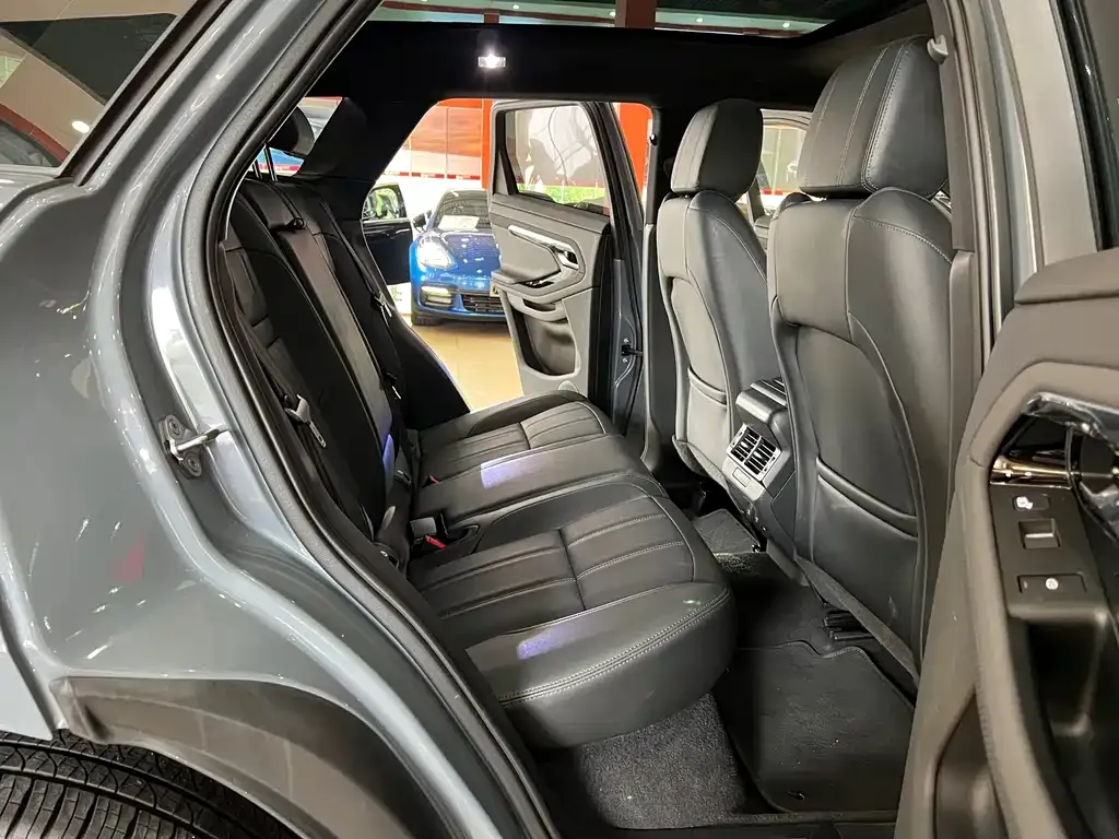 Land Rover Evoque — фото 8