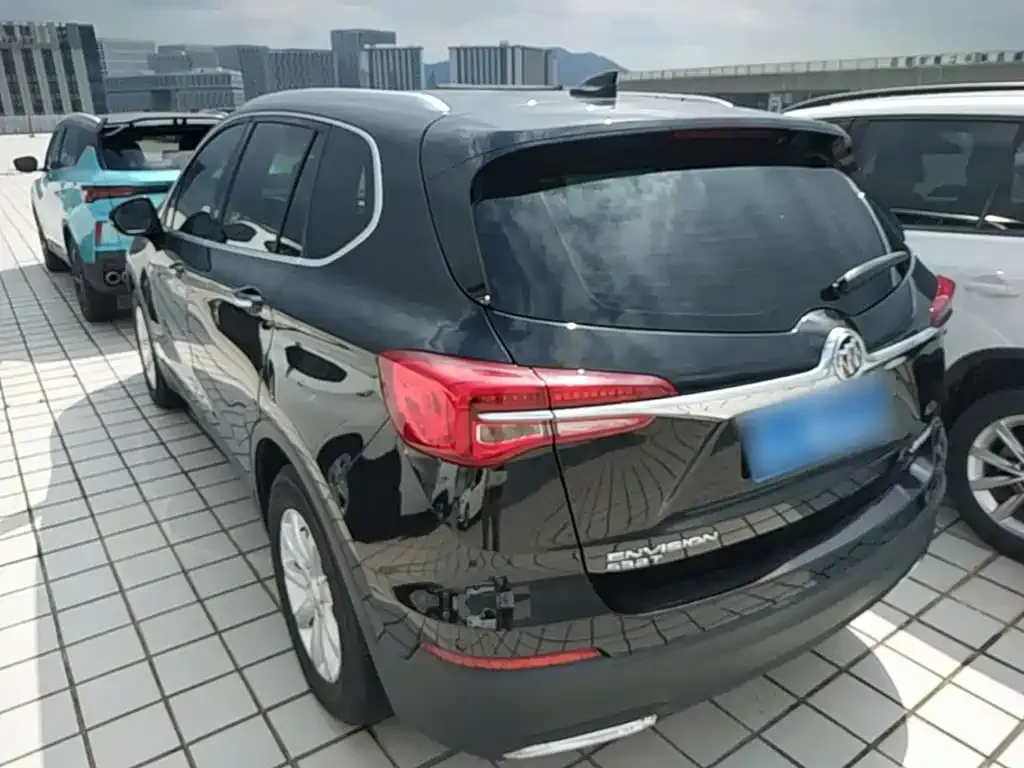 Buick Envision Plus — фото 7
