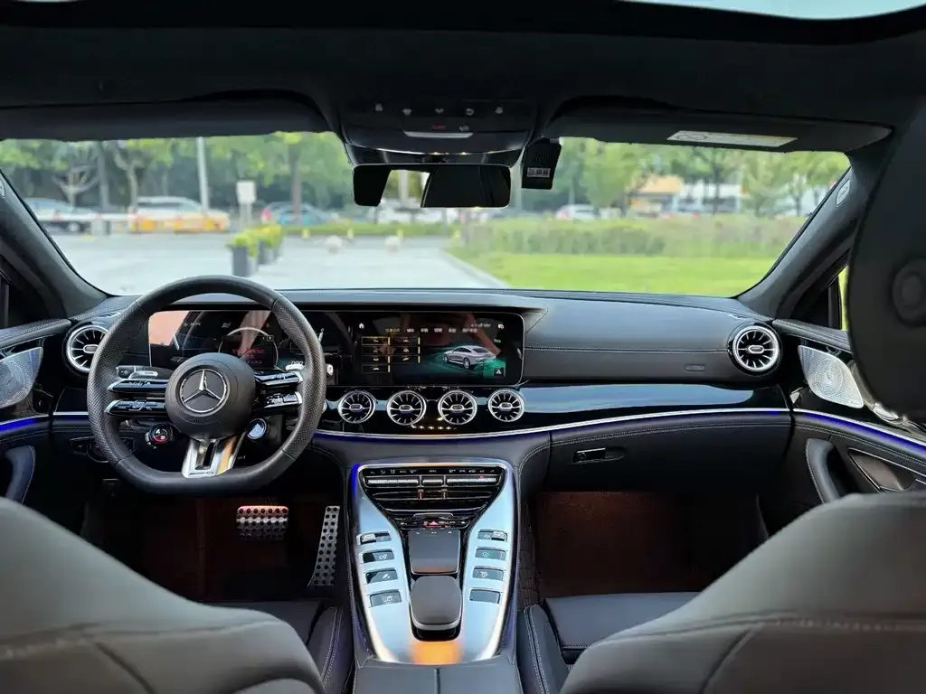 Mercedes-Benz AMG GT — фото 4