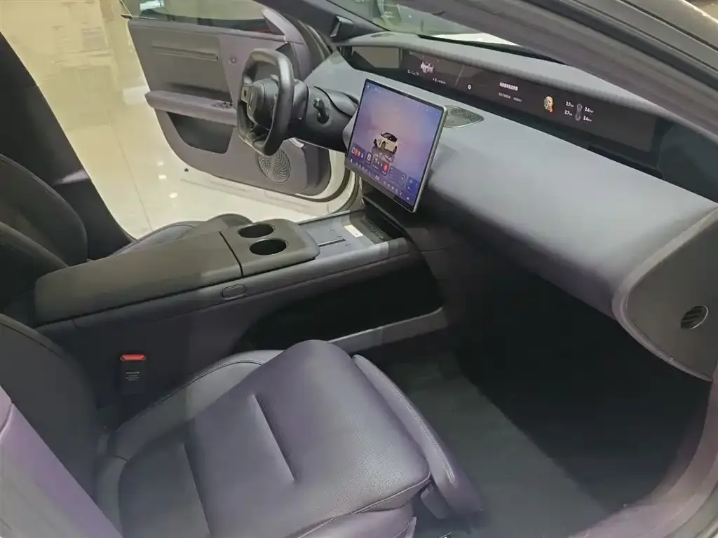 Avatr 06 — фото 9