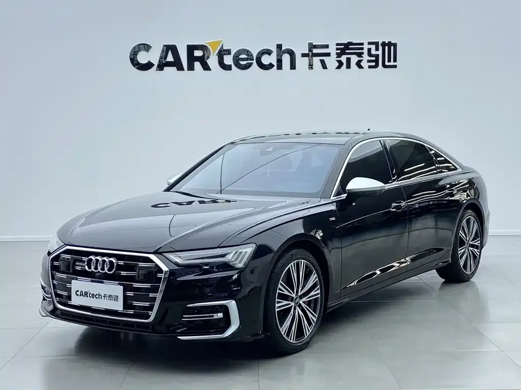 Audi A6L — фото 1
