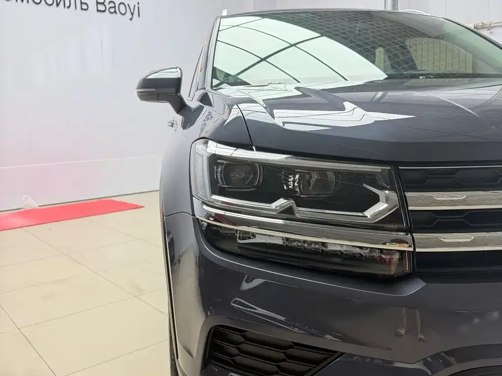 Volkswagen Tharu — фото 2