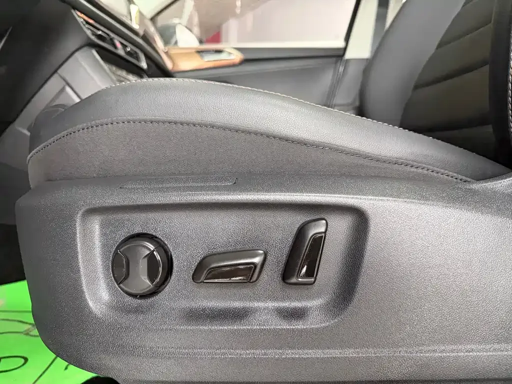 Volkswagen Tharu — фото 9