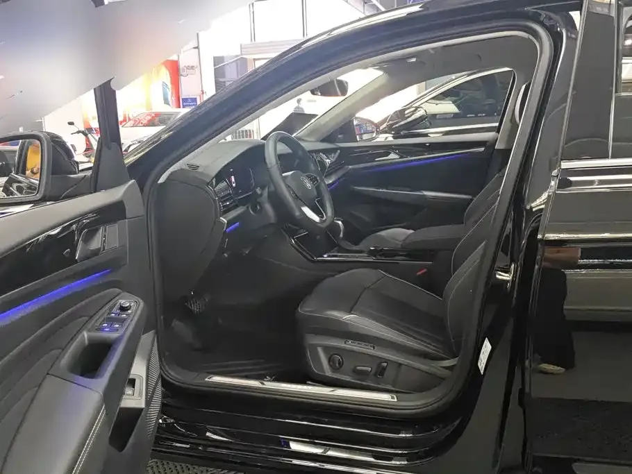 Volkswagen Passat — фото 5