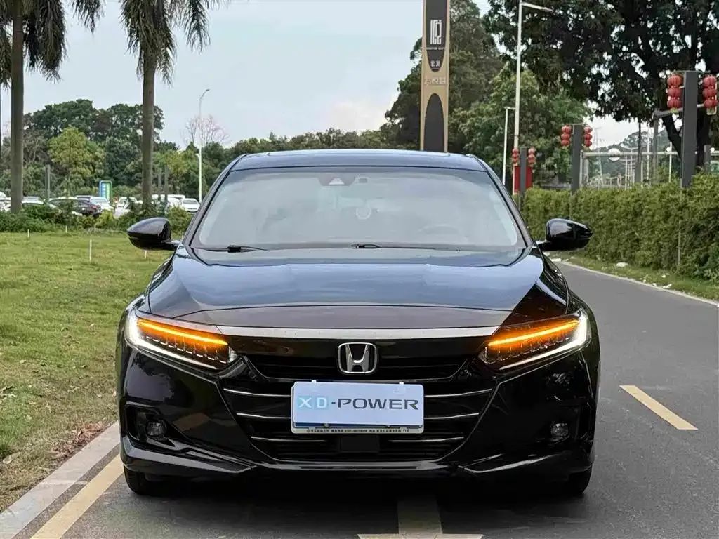 Honda Accord — фото 2