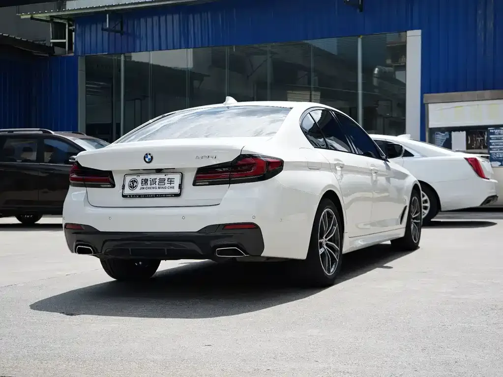 BMW 5 Series (Import) — фото 3