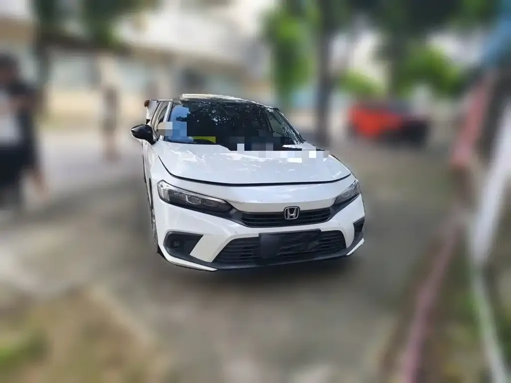 Honda Civic — фото 1