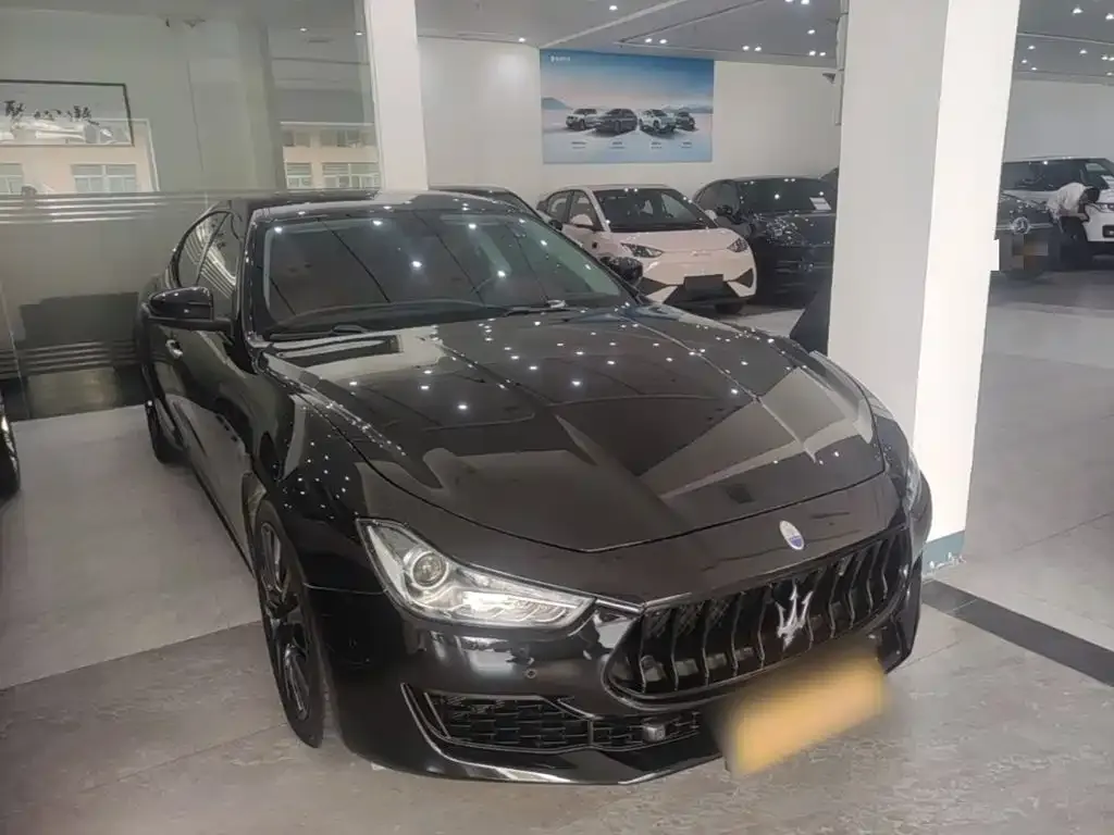 Maserati Ghibli — фото 8