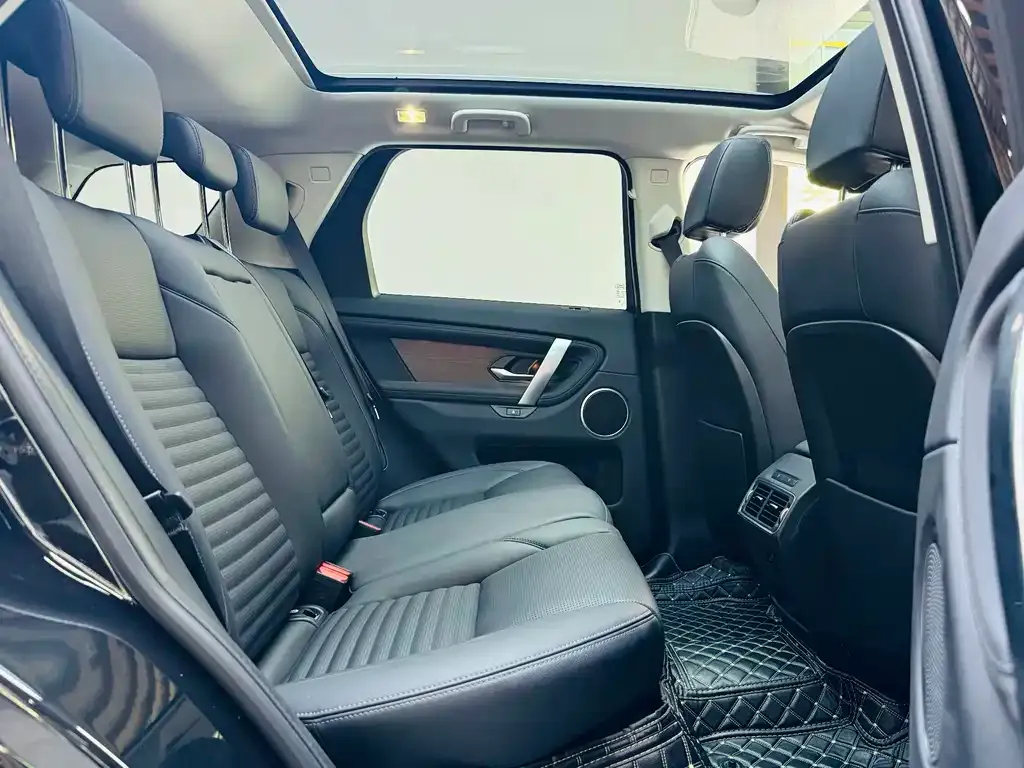 Land Rover Discovery Sport — фото 6