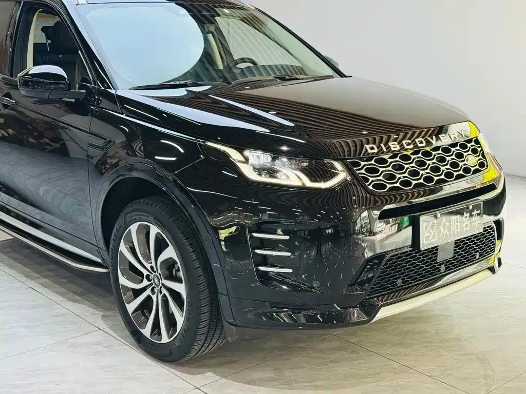 Land Rover Discovery Sport — фото 8