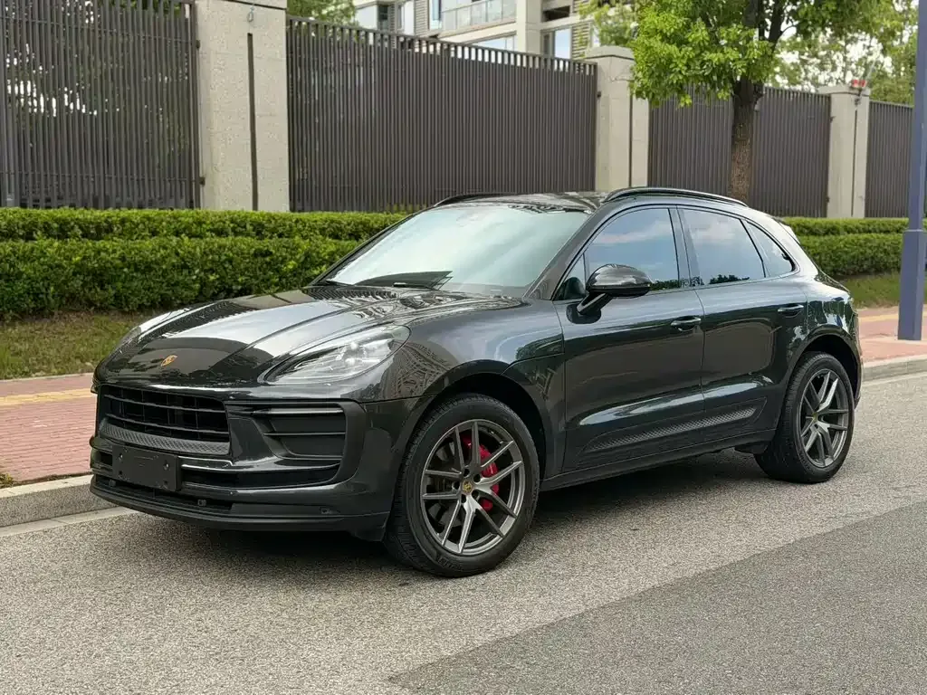 Porsche Macan — фото 1