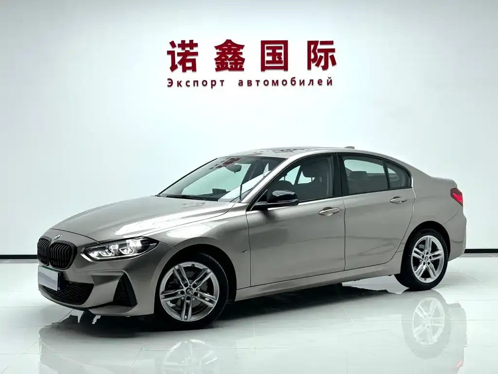 BMW 1 Series — фото 1