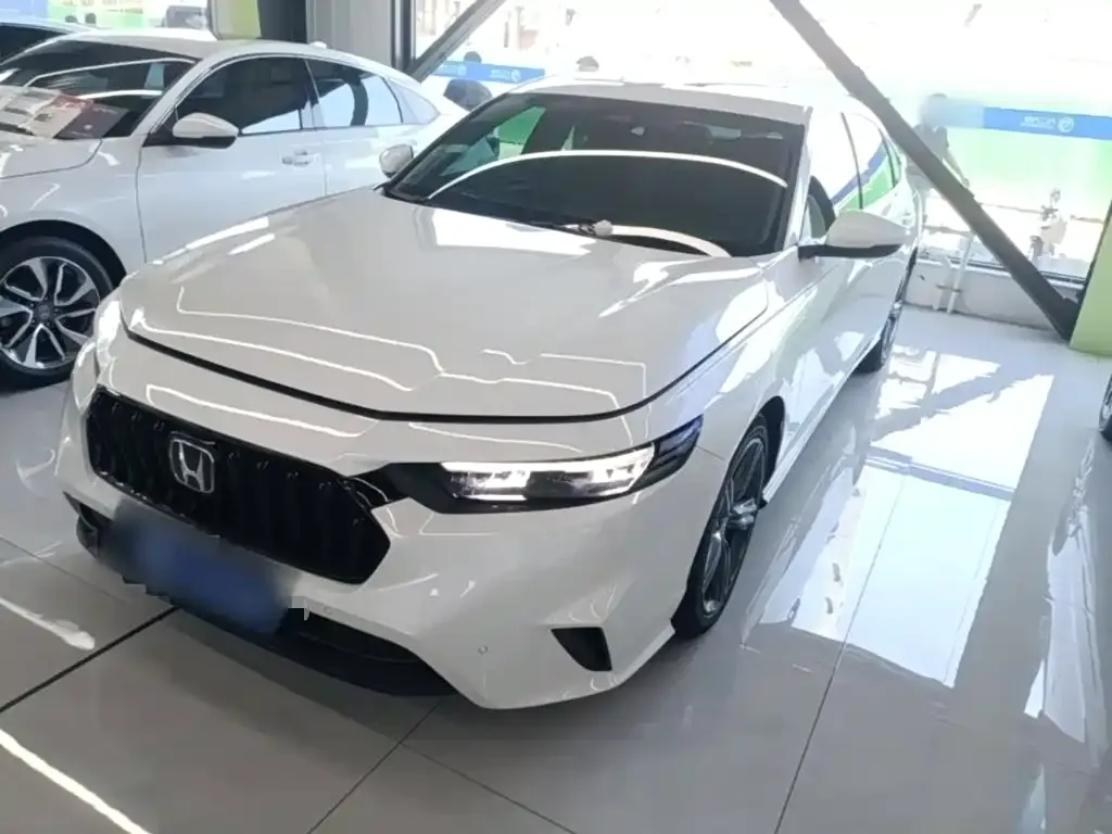 Honda Inspire — фото 1