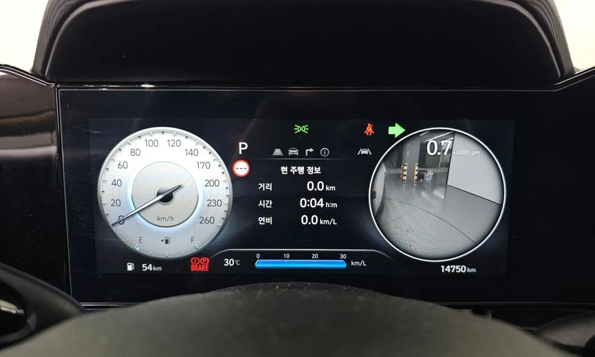 Hyundai AVANTE — фото 2