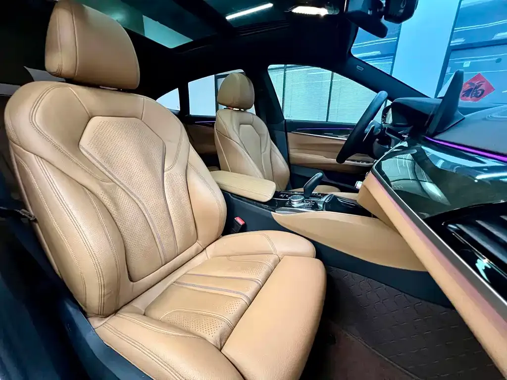 BMW 6 Series GT — фото 10
