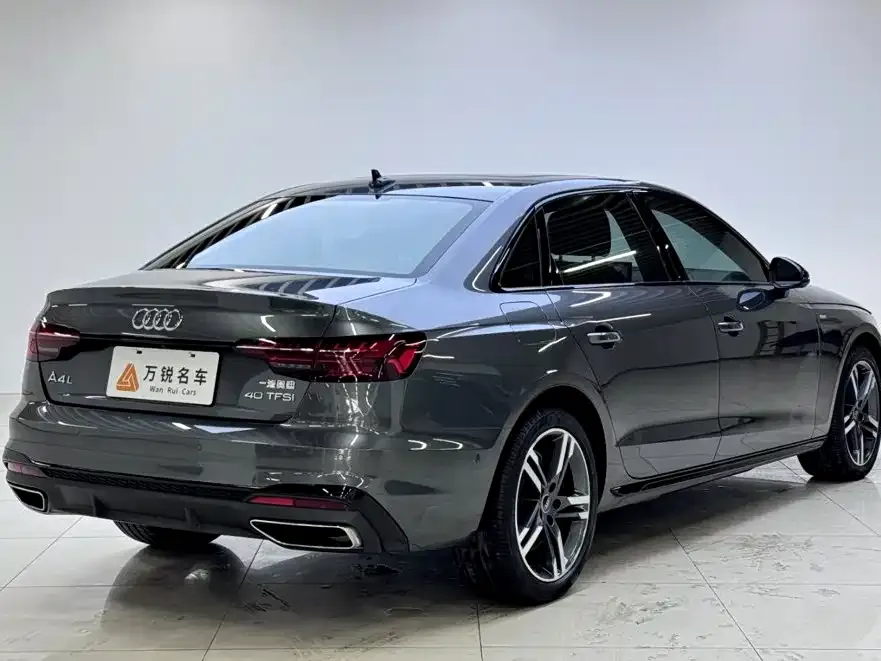Audi A4L — фото 9
