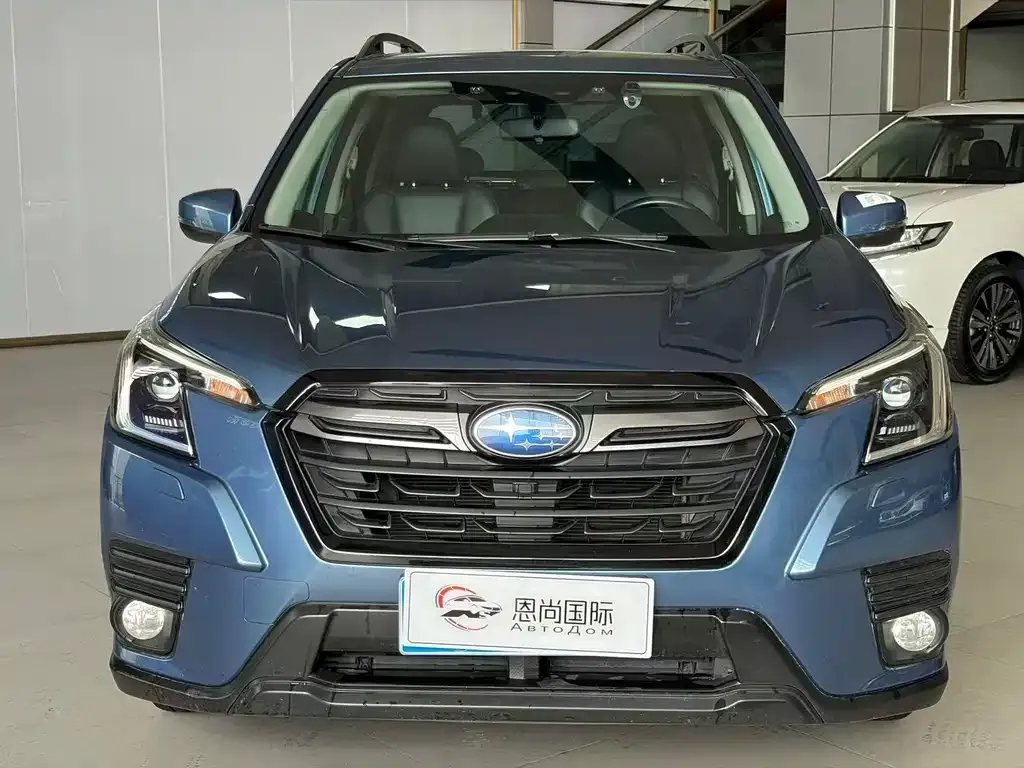 Subaru Forester — фото 4