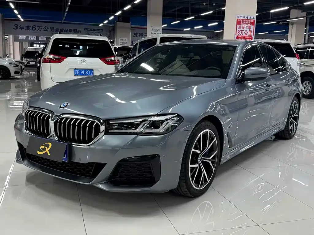 BMW 5 Series (Import) — фото 1
