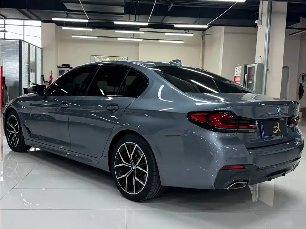 BMW 5 Series (Import) — фото 7