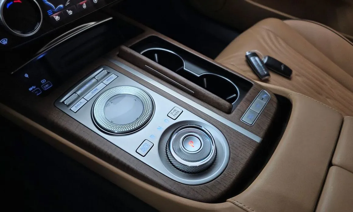 Genesis G80 — фото 10