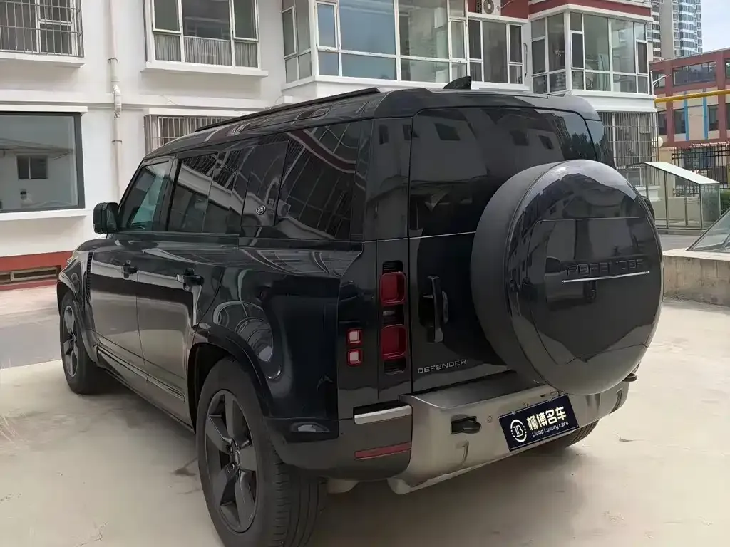 Land Rover Defender — фото 3