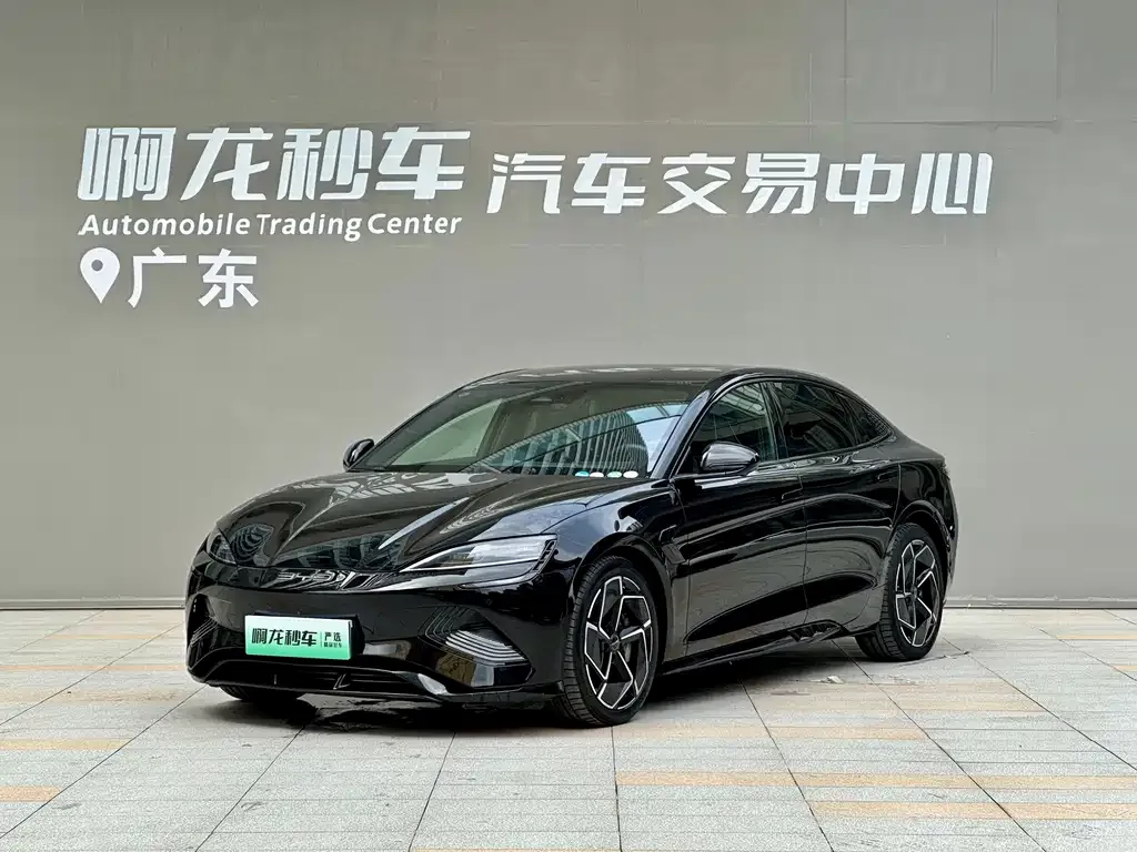 BYD Seal — фото 1