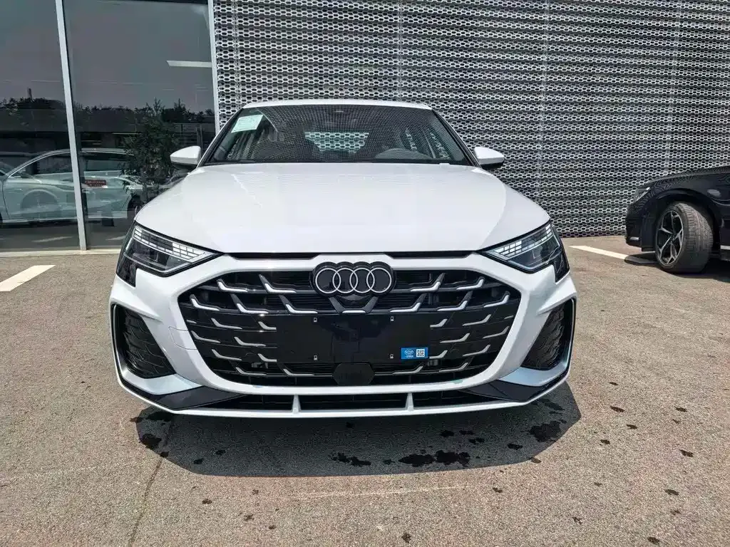 Audi A3 — фото 10
