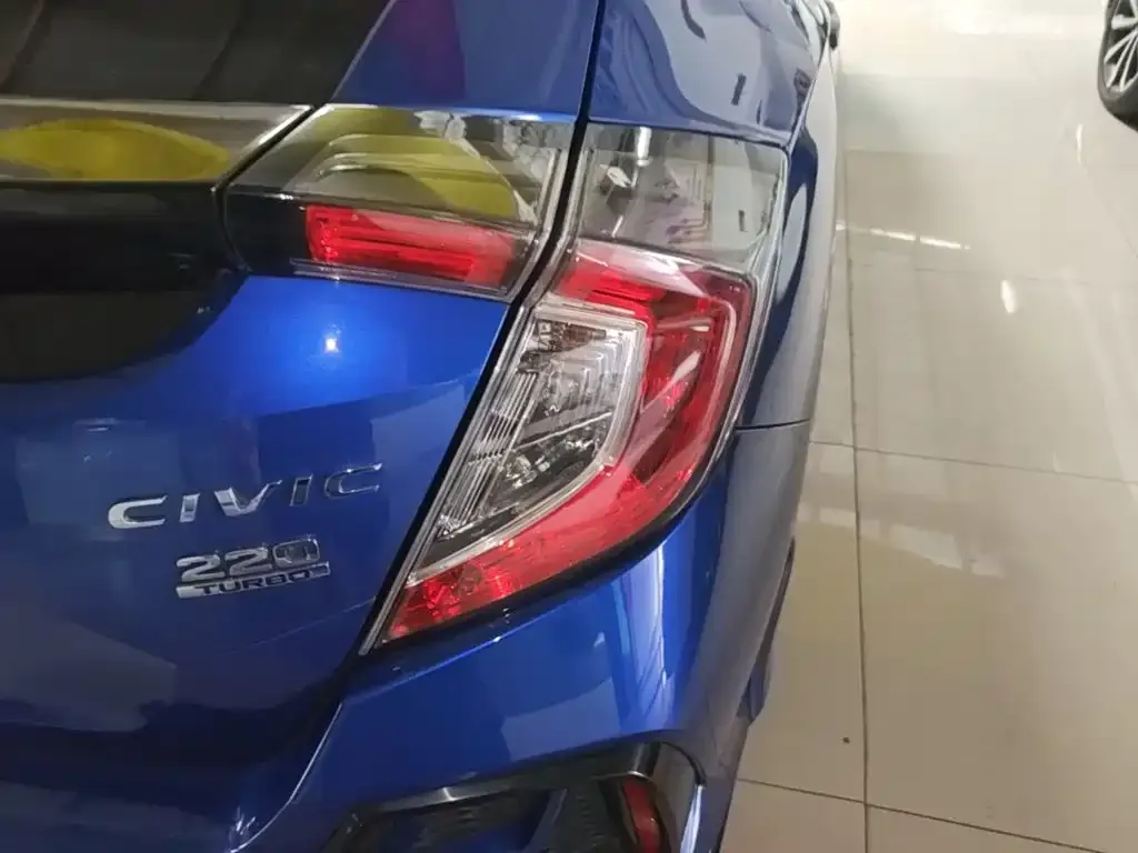 Honda Civic — фото 4