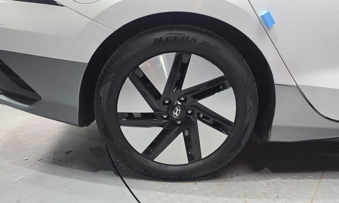 Hyundai Ioniq6 — фото 7