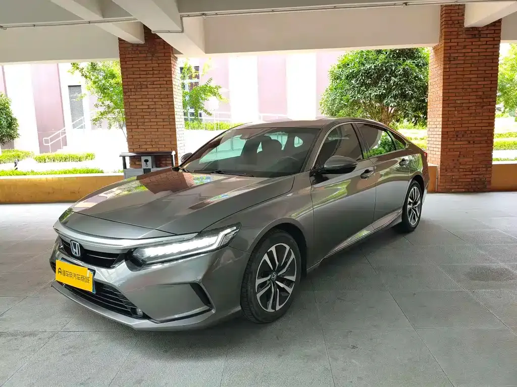 Honda Inspire — фото 1